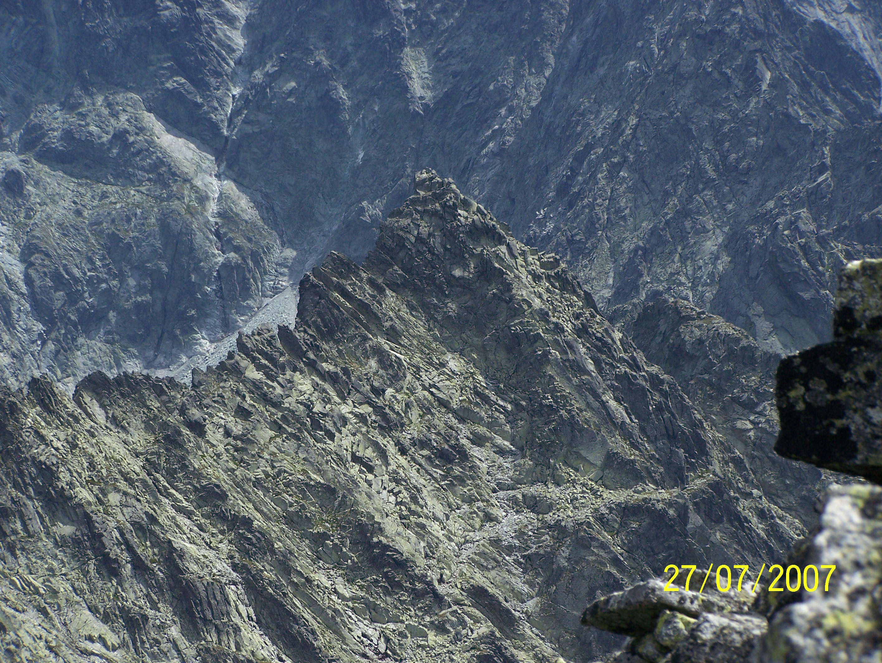 100_0777.jpg